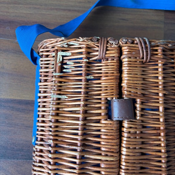Grey Goose Wicker Picnic Basket Carrier Bag Blue‎ Strap Handle - Picture 6 of 9